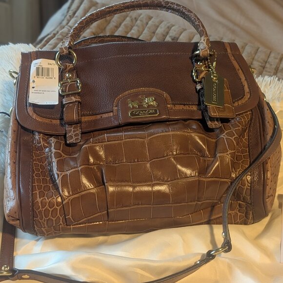 New with tags Coach Madison Embossed Flap Carry-All Coach - Picture 1 of 11